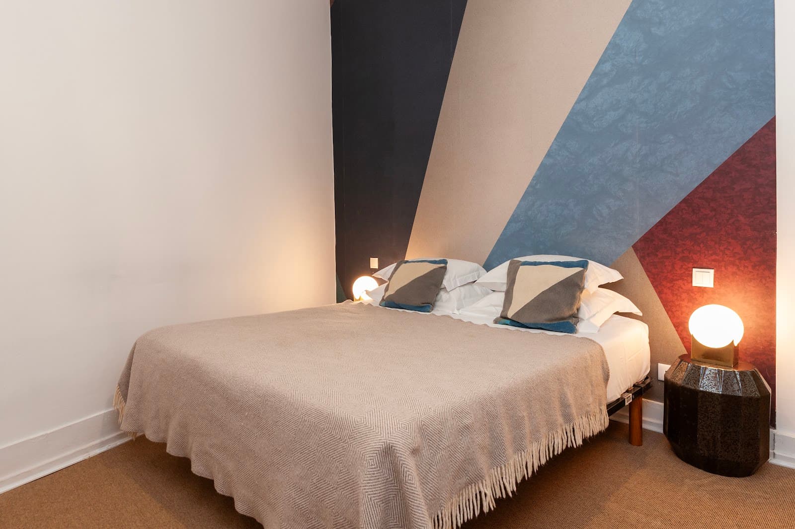 Family Suite with Interior View
